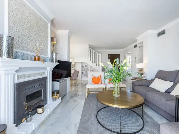 3-bedroom Property In Nueva Andalucía, Spain (147 M²)