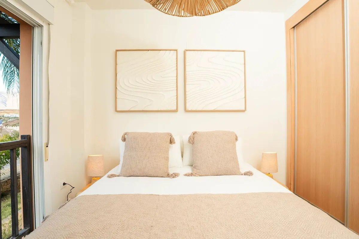2-bedroom Property In Casares, Spain (122 M²)
