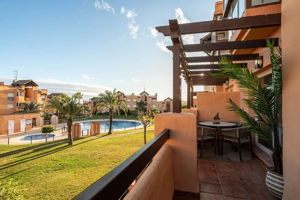 2-bedroom Property In Casares, Spain (122 M²)