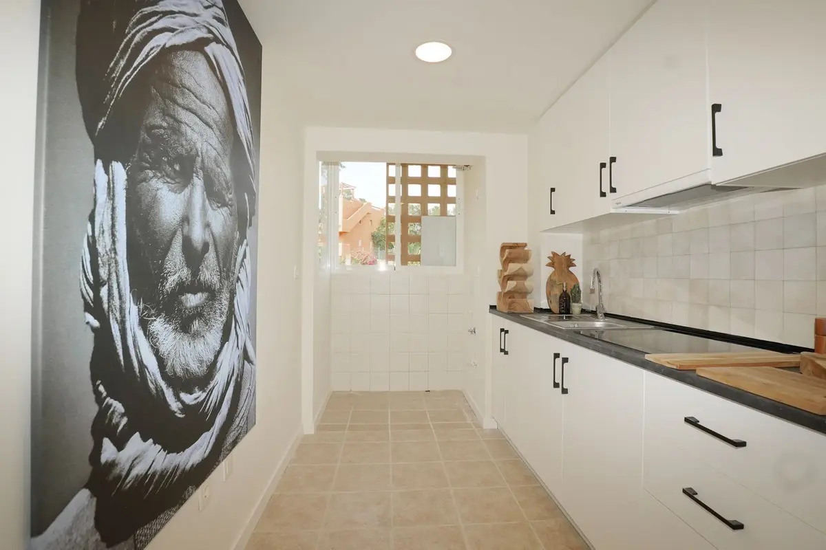 2-bedroom Property In Casares, Spain (122 M²)