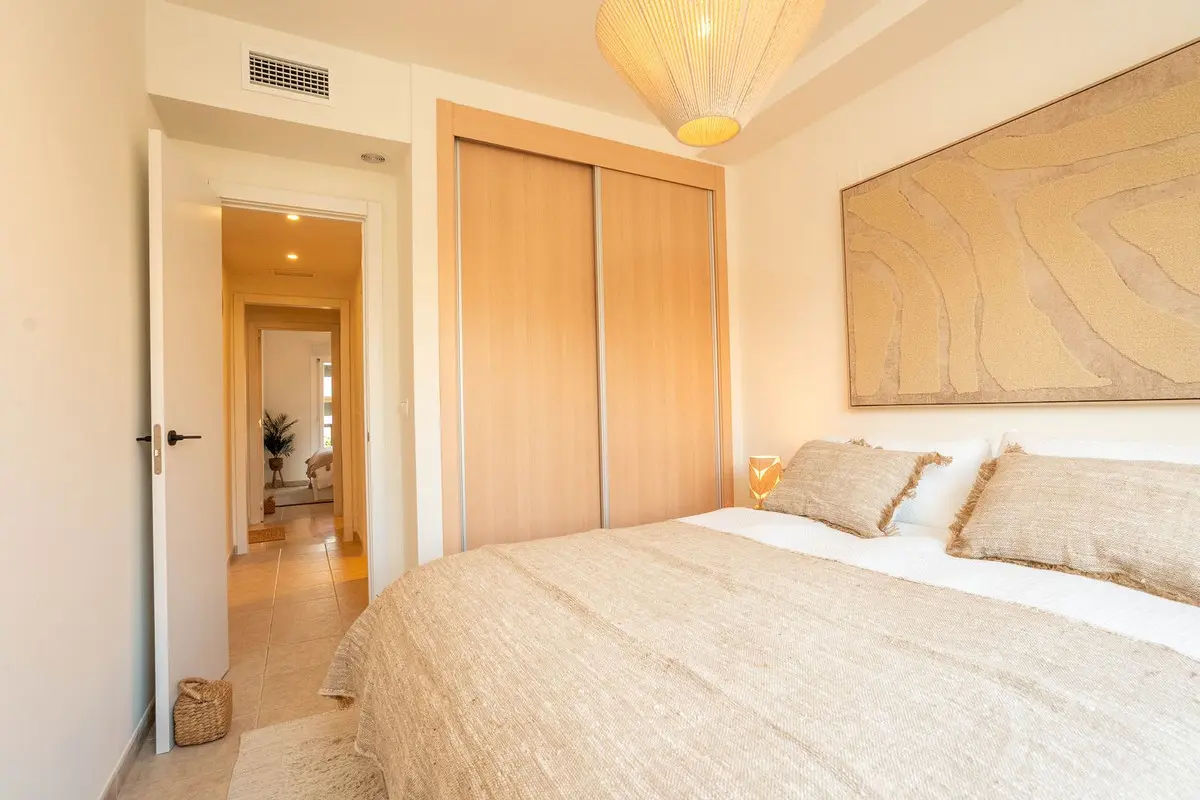 2-bedroom Property In Casares, Spain (122 M²)