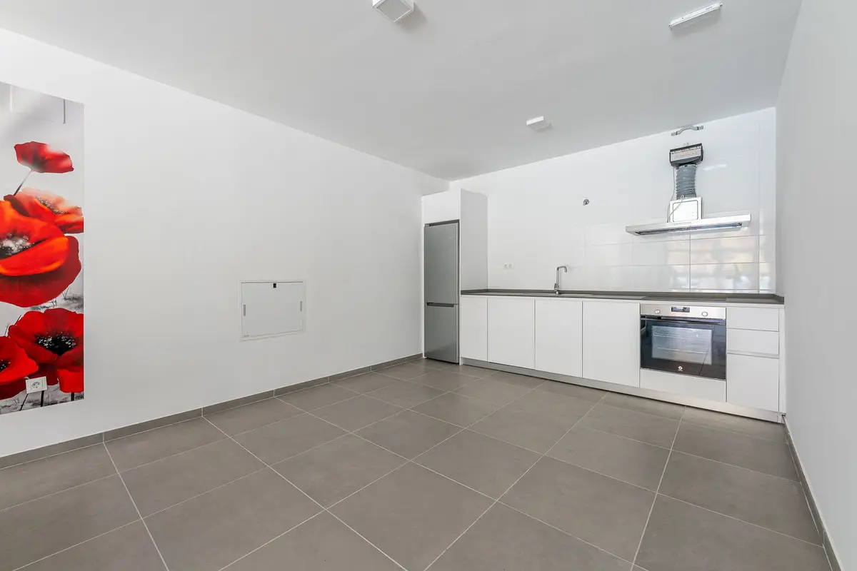Three-bedroom Apartment In Benalmadena, Málaga, Spain