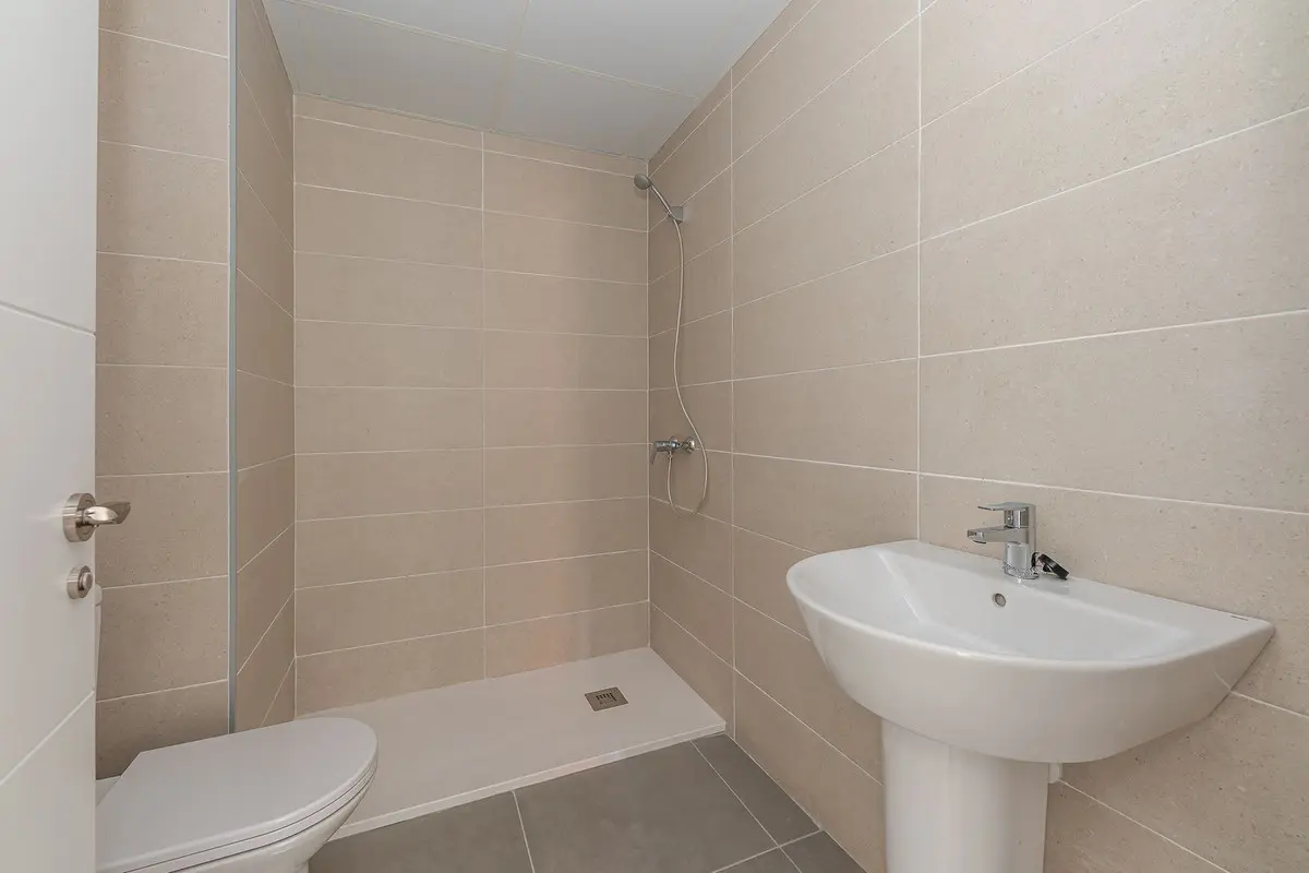 Three-bedroom Apartment In Benalmadena, Málaga, Spain