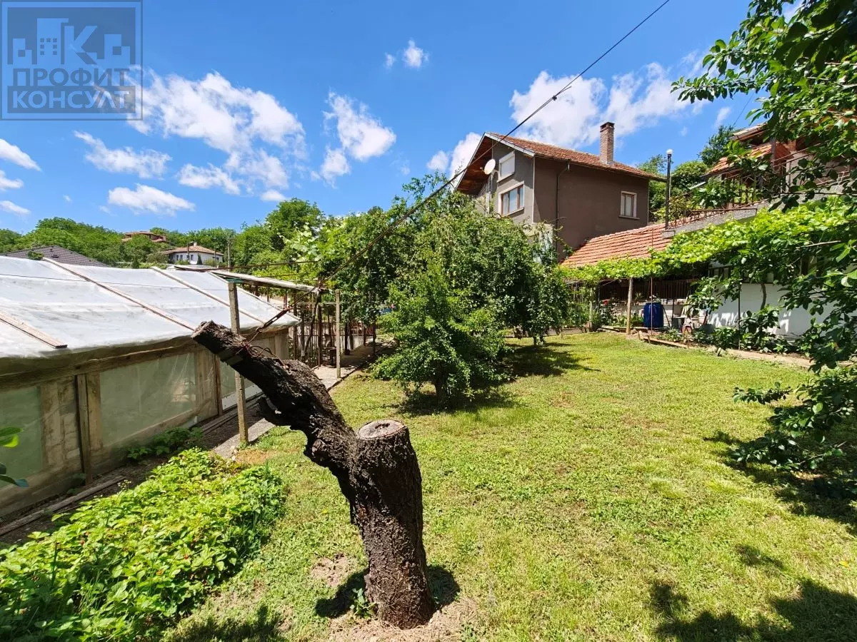 12 Family Hotel Of X M² With Guest House In Village Of Malki Chiflik, Veliko Tarnovo Region
