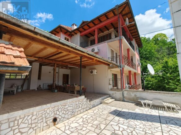 Family Hotel Of X With Guest House In Village Of Malki Chiflik, Veliko Tarnovo Region