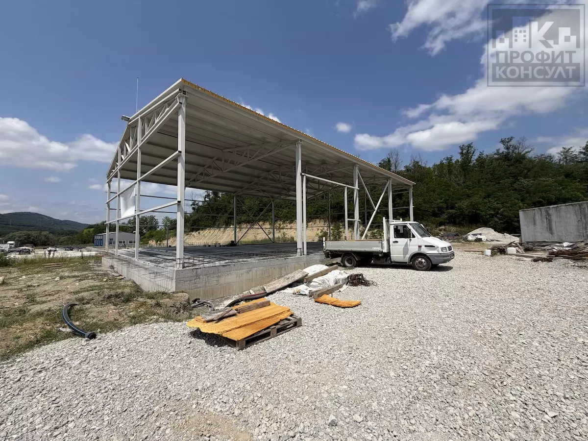 Warehouse Of 1200 M² In West Industrial Zone, Veliko Tarnovo