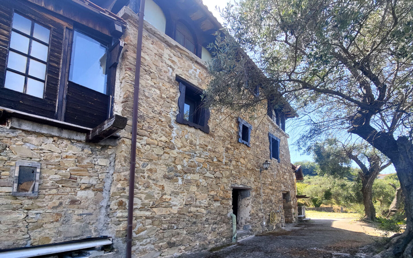 Ex30 Un Rifugio Esclusivo Nel Cuore Pulsante Dell’entroterra Ligure. Rustico Storico Di Raro Fascino Con Vista Mare