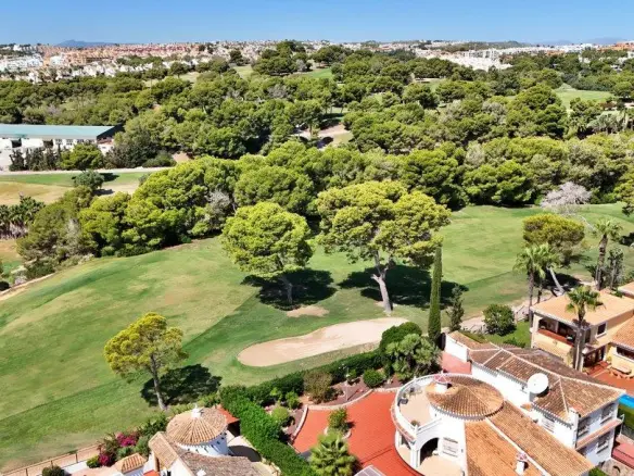 5-bedroom Villa In Orihuela Costa, Spain (200 M²)