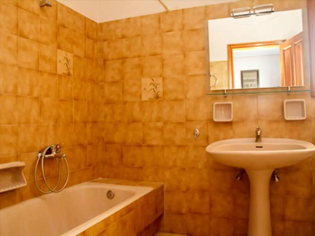 Flat Of 152 M² In Eastern Peloponnese