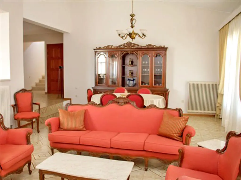Flat Of 152 M² In Eastern Peloponnese