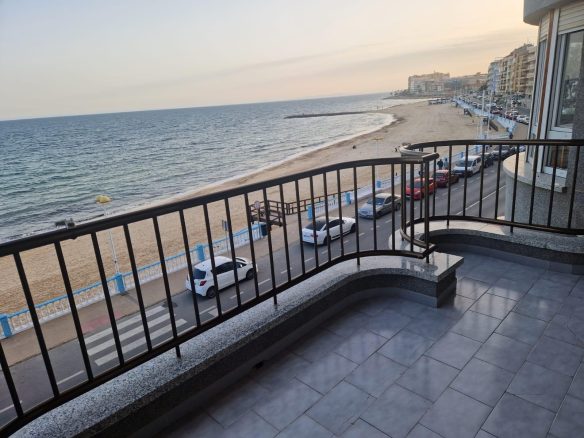 Apartment Of 120 M² In Torrevieja, Spain