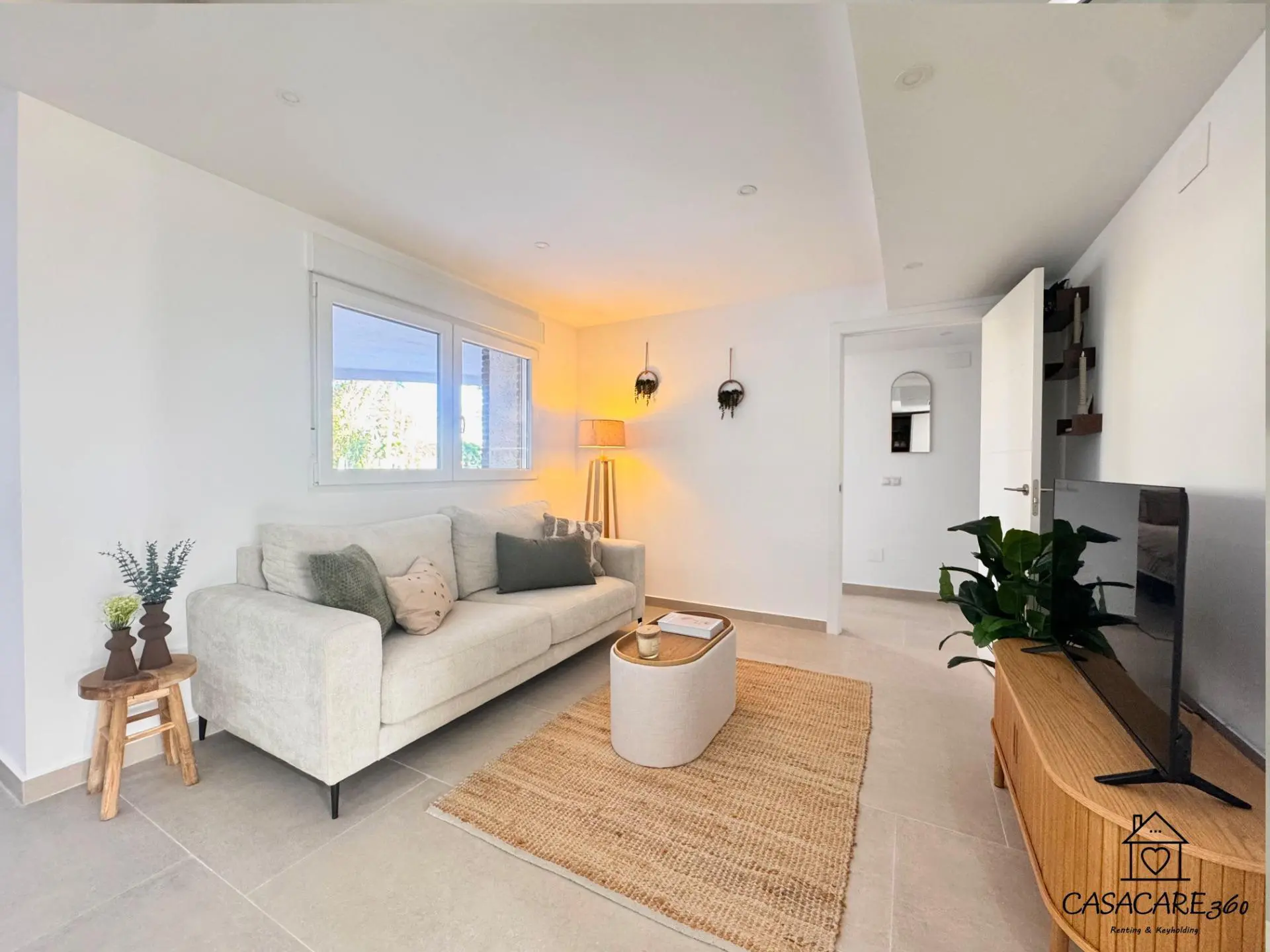 Apartment Of 95 M² In Torrevieja, Spain