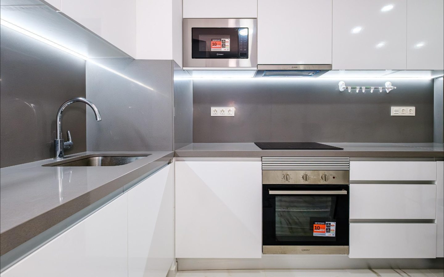 4-bedroom Apartment In Torrevieja, Spain (153 M²)