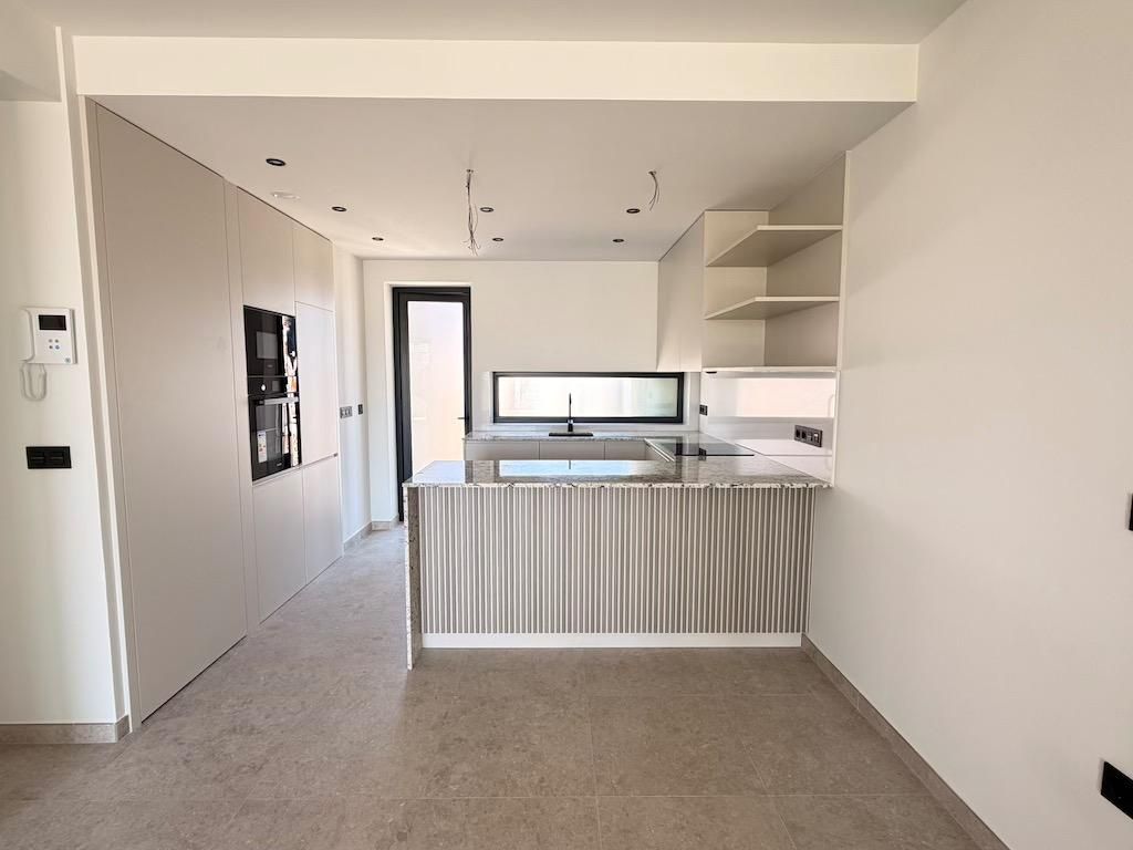 Apartment Of 88 M² With Sea Views In Los Alcázares
