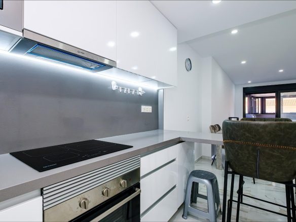 4-bedroom Apartment In Torrevieja, Spain (153 M²)