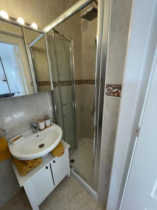 House Of 103 M² With Mediter Real Estate Features In Almoradi, Spain