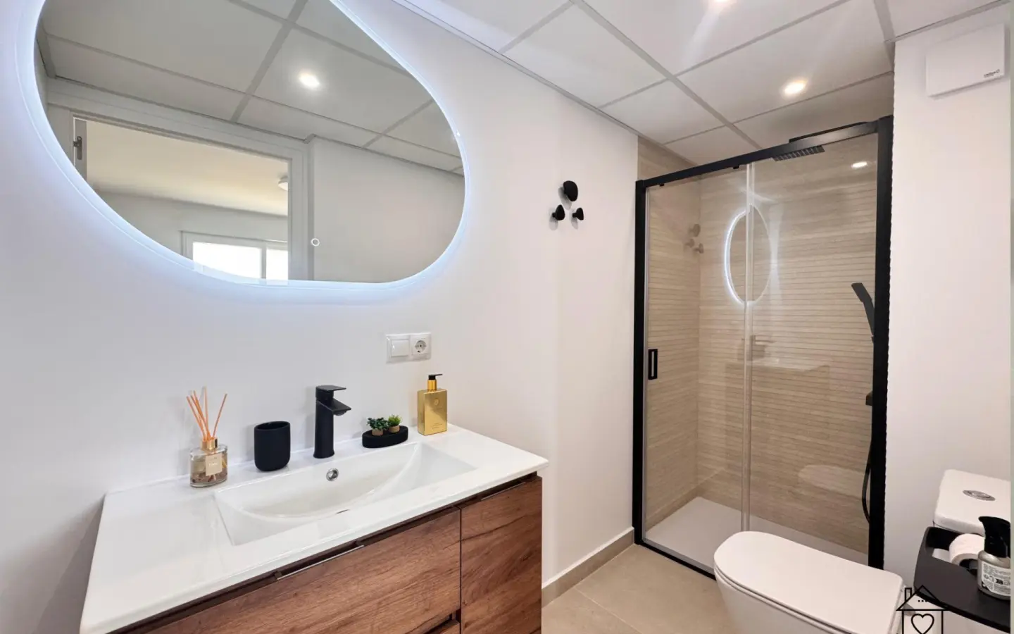 2-bedroom Apartment In Torrevieja, Spain (95 M²)