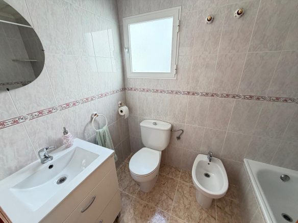 2-bedroom Penthouse In Torrevieja, Spain (72 M²)
