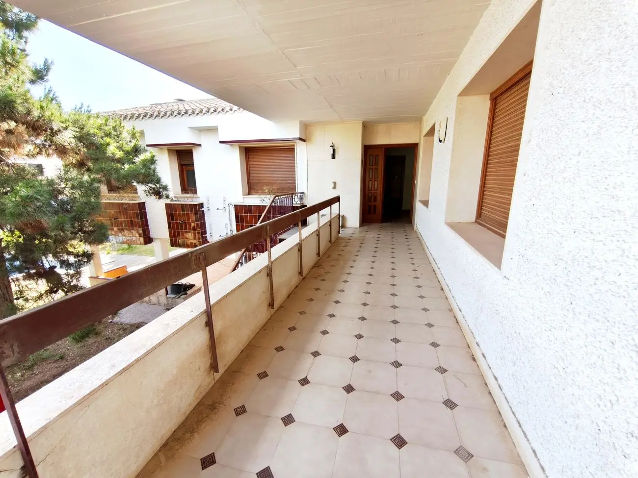 Villa Of 600 M² In Santiago De La Ribera