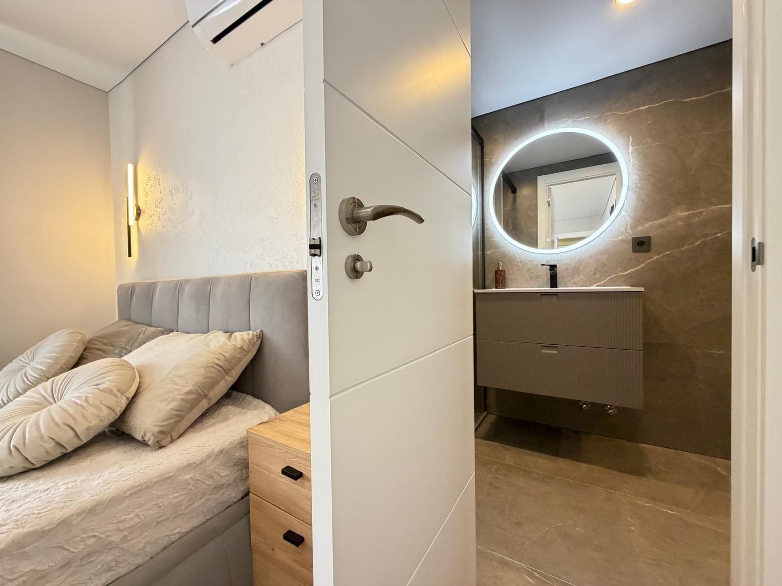 Apartment Of 91 M² In Torrevieja, Spain