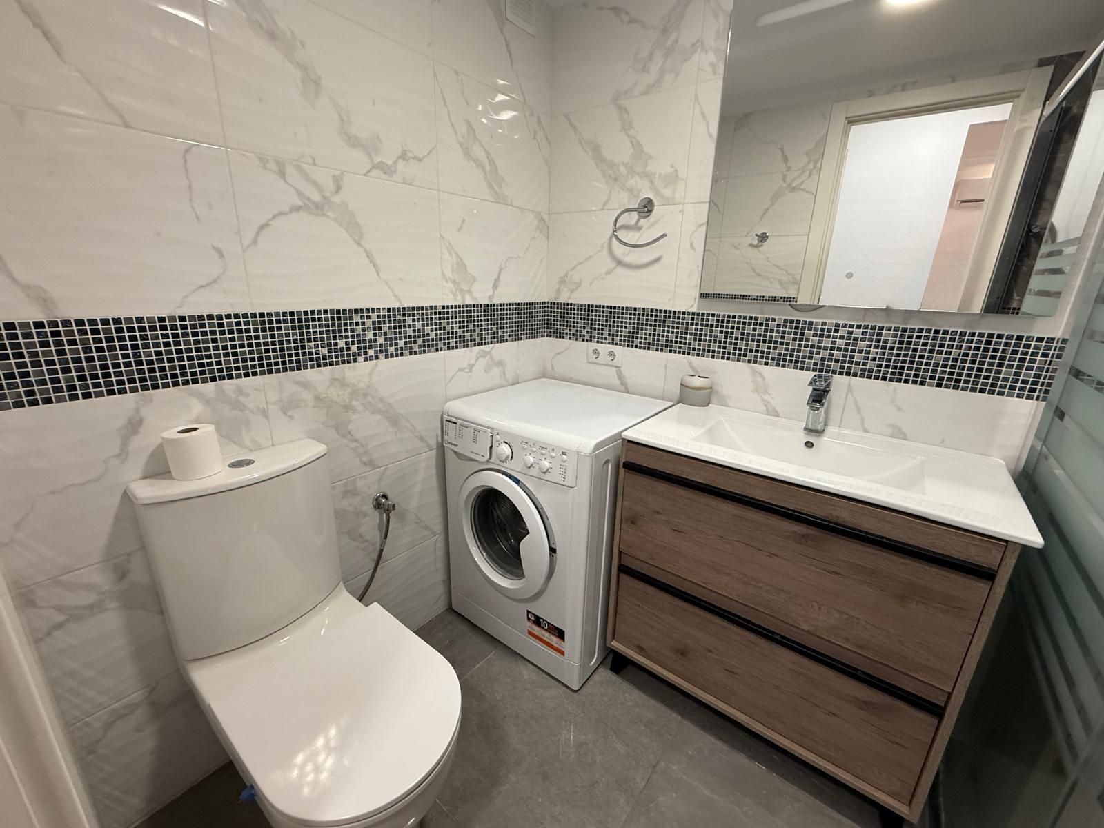 Apartment Of 57 M² In Torrevieja, Spain