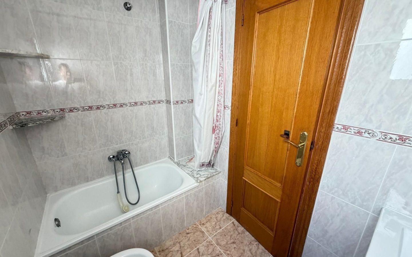 2-bedroom Penthouse In Torrevieja, Spain (72 M²)