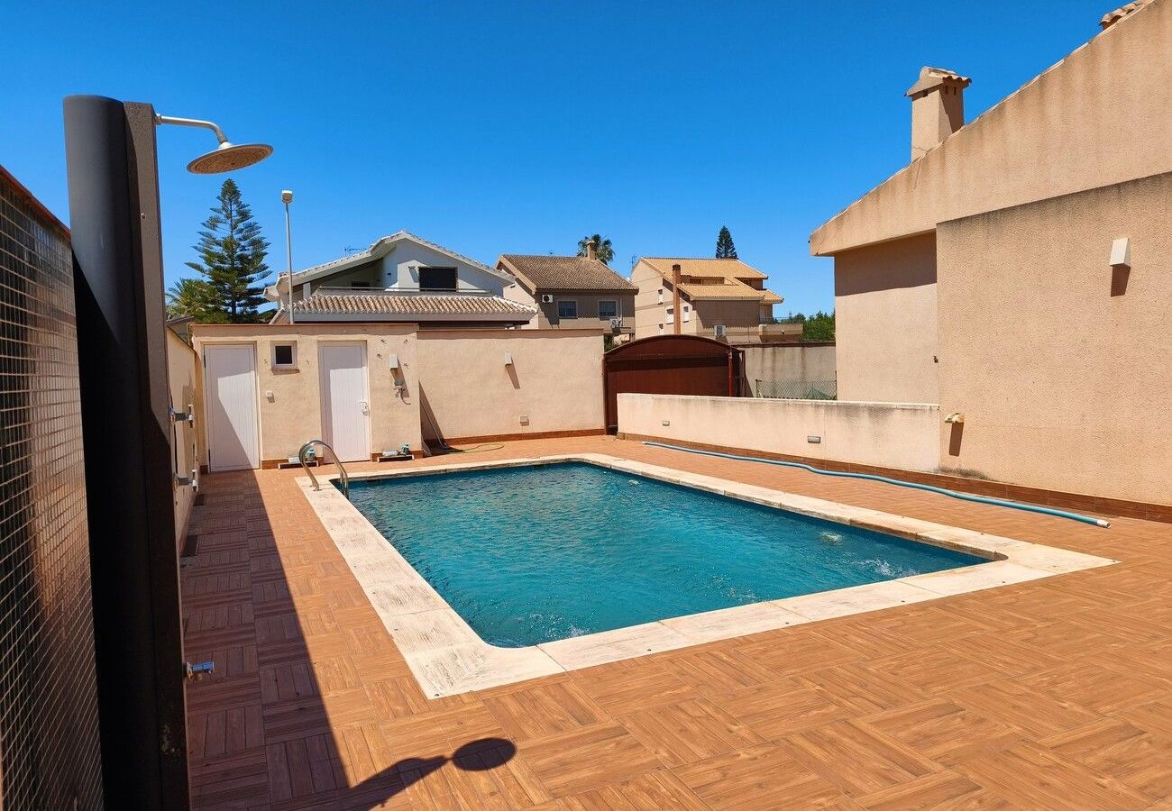 4-bedroom Villa In San Javier, Spain (170 M²)