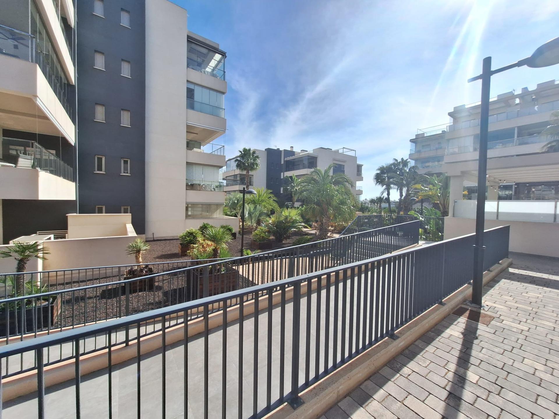 Apartment Of 96 M² With Mediterranean Style In Orihuela Costa