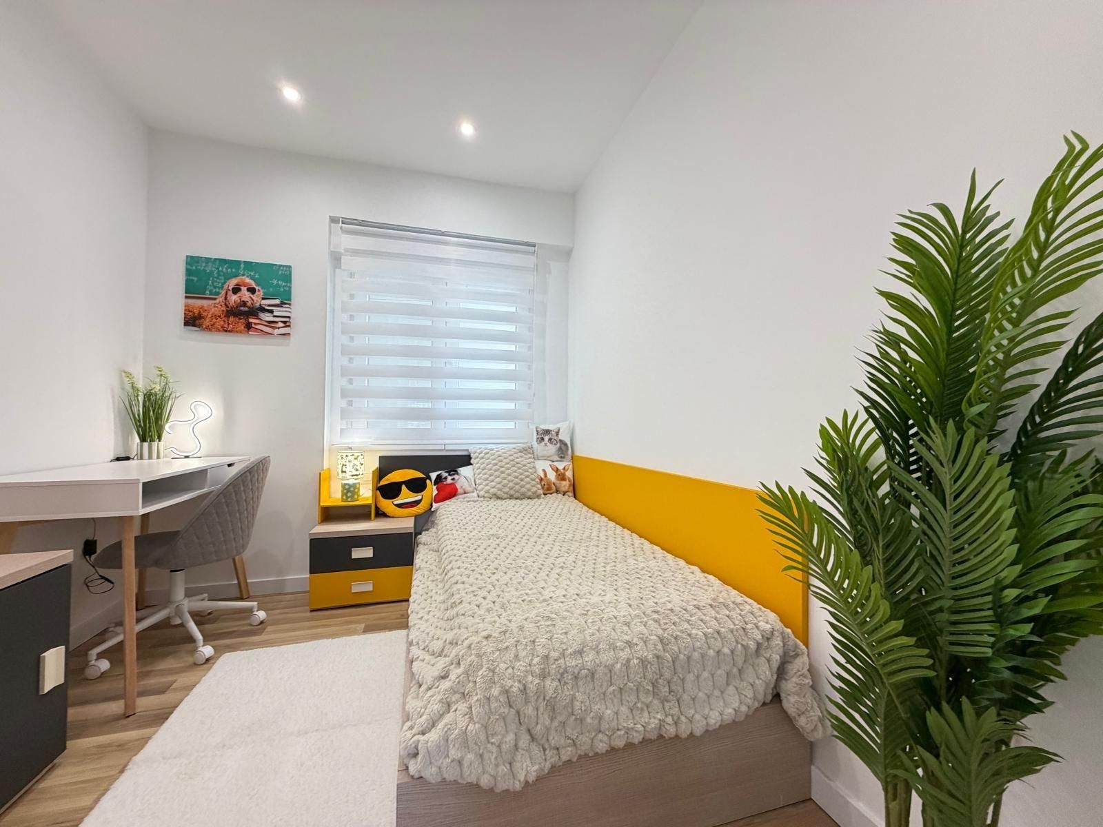 Apartment Of 98 M² In Torrevieja, Spain
