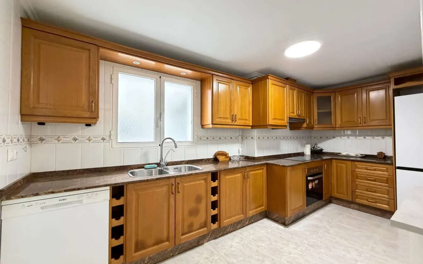 3-bedroom Apartment In Torrevieja, Spain (107 M²)