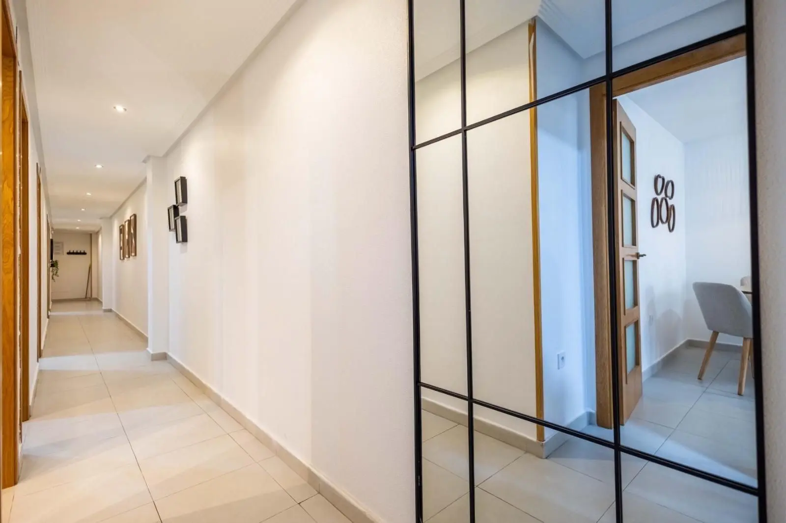 Apartment Of 92 M² In Torrevieja, Spain
