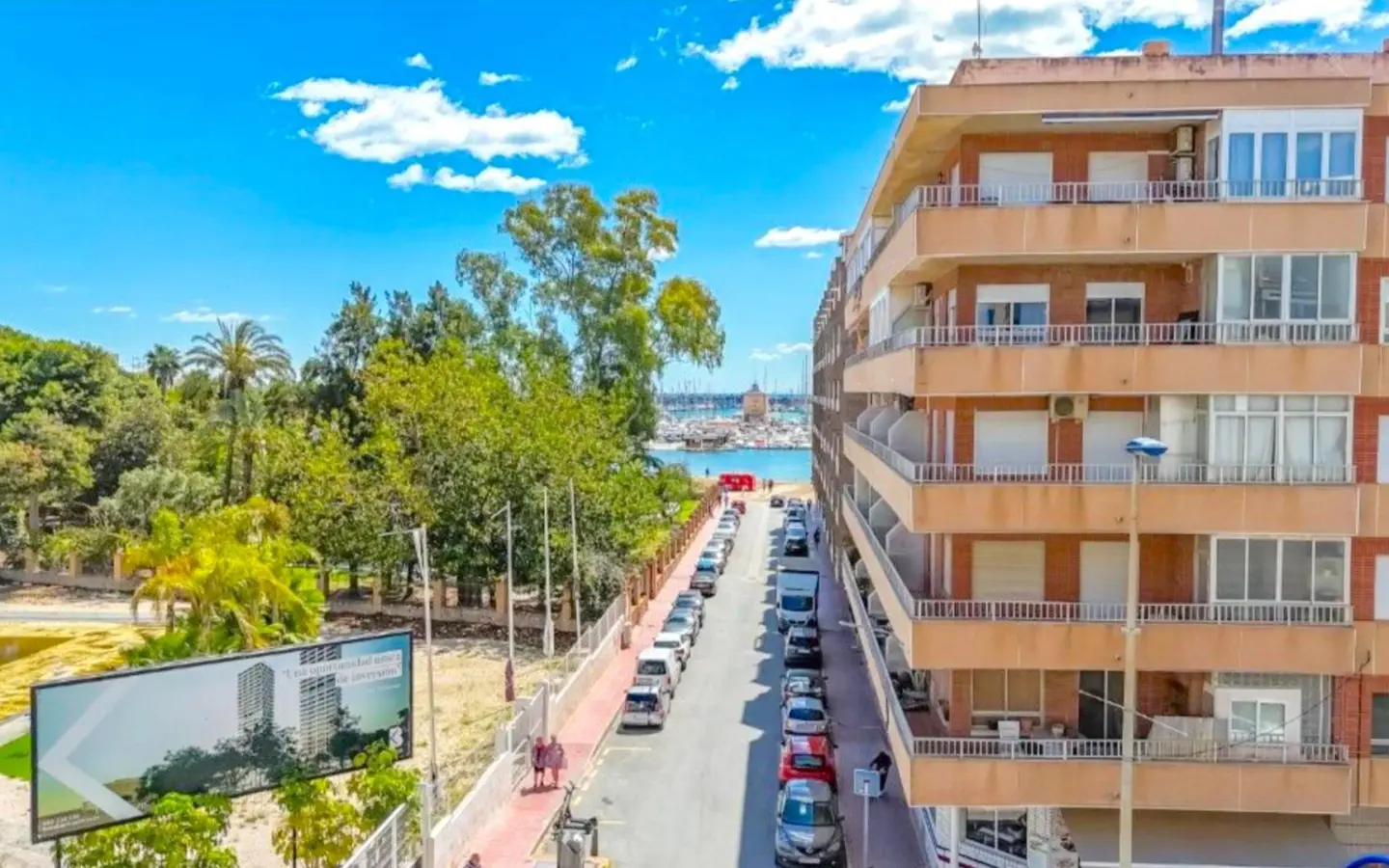 2-bedroom Apartment In Torrevieja, Spain (95 M²)