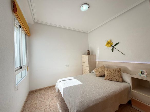 2-bedroom Penthouse In Torrevieja, Spain (72 M²)
