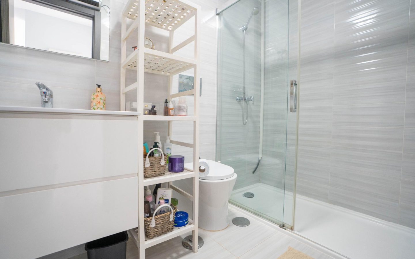 2-bedroom Apartment In Orihuela Costa, Spain (66 M²)