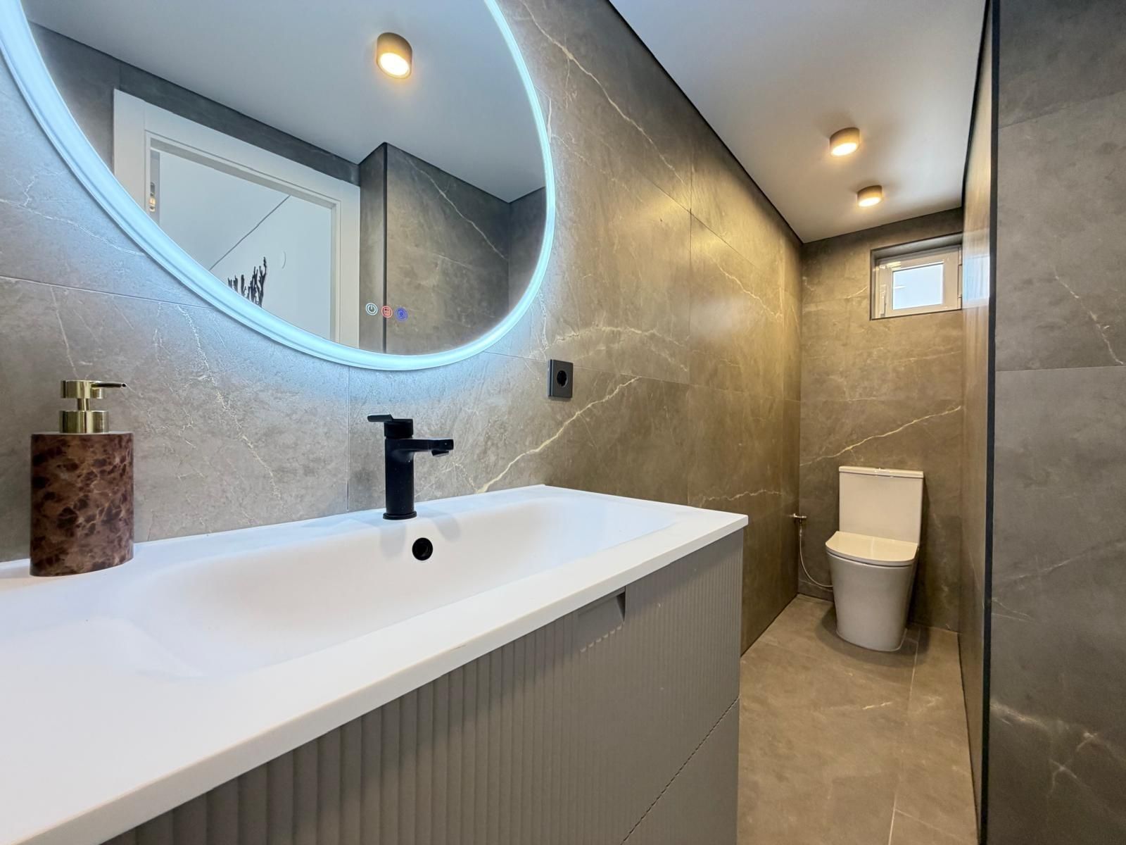 Apartment Of 91 M² In Torrevieja, Spain