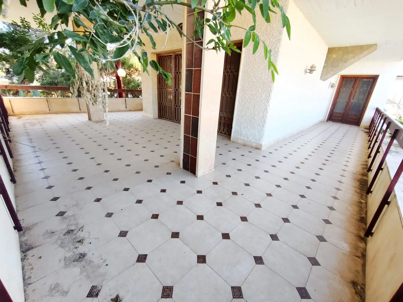 Villa Of 600 M² In Santiago De La Ribera