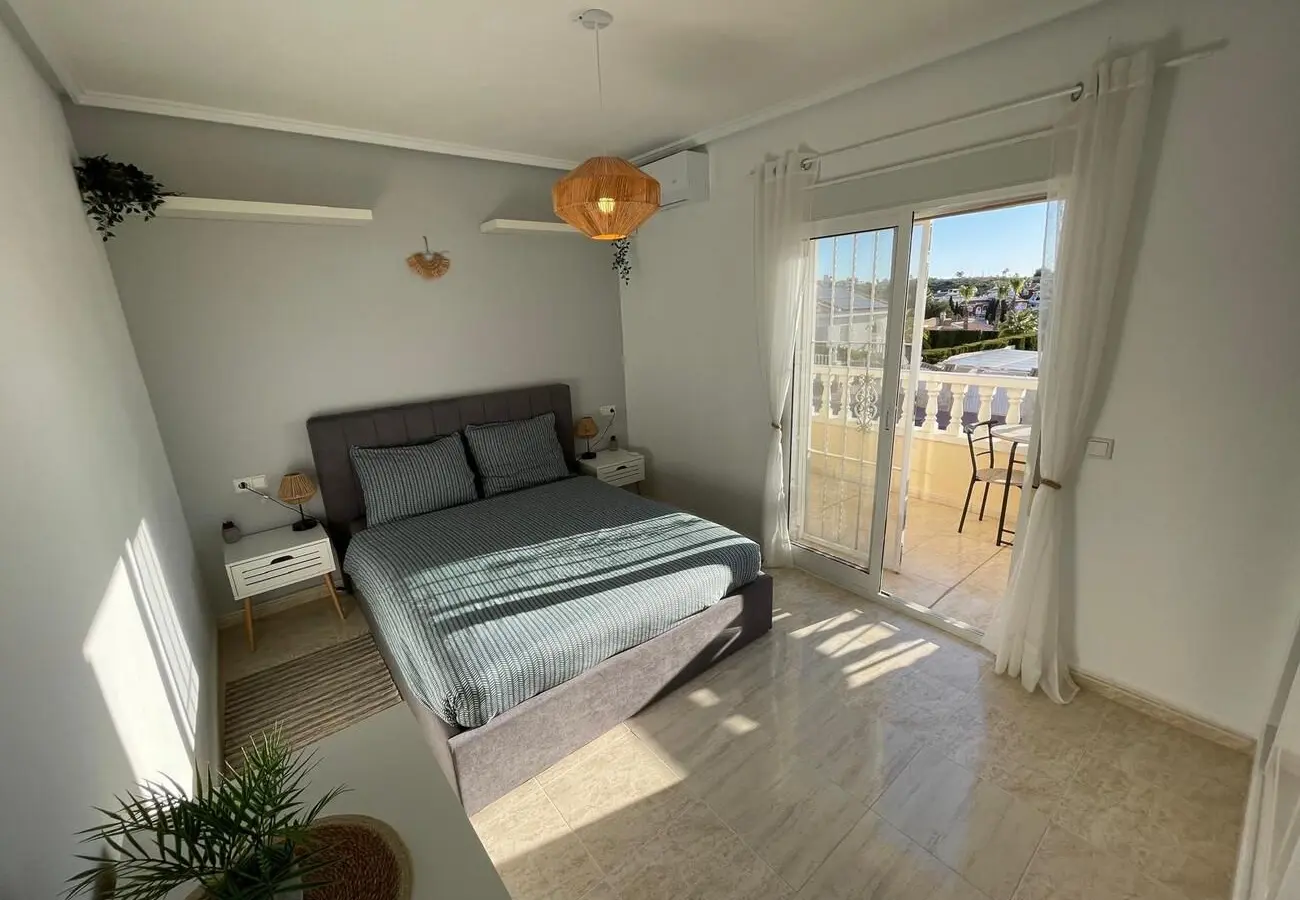 3-bedroom House In Almoradi, Spain (103 M²)