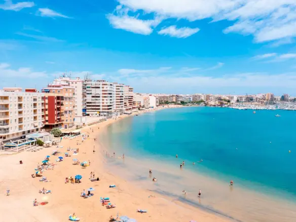 2-bedroom Apartment In Torrevieja, Spain (95 M²)
