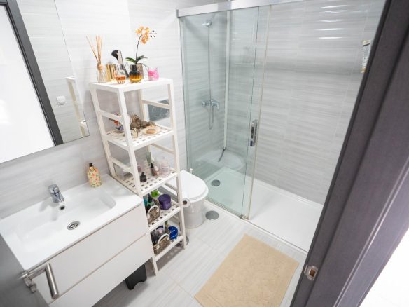 2-bedroom Apartment In Orihuela Costa, Spain (66 M²)