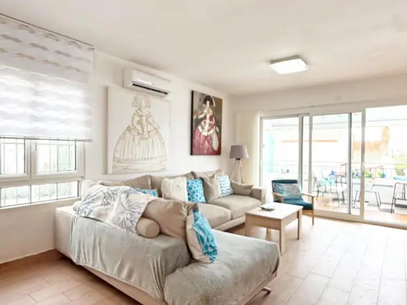 3-bedroom Villa In Orihuela Costa, Spain (96 M²)