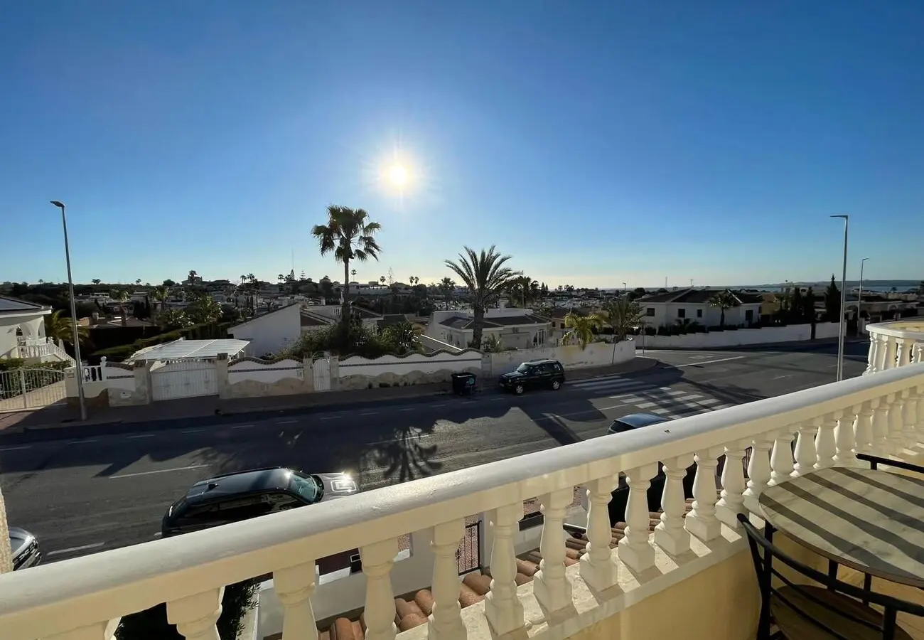 3-bedroom House In Almoradi, Spain (103 M²)