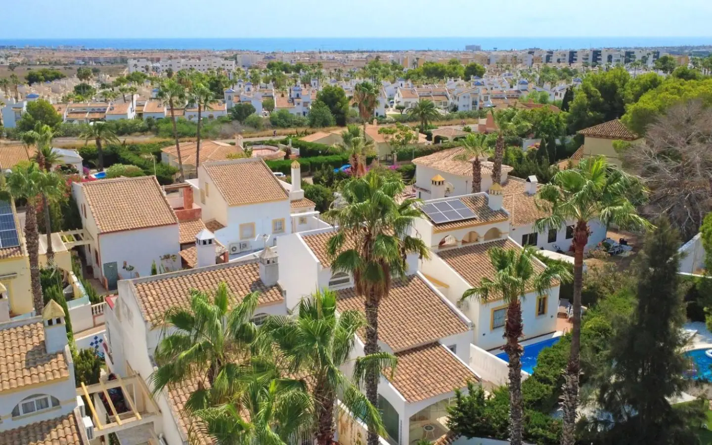 3-bedroom Villa In Orihuela Costa, Spain (96 M²)