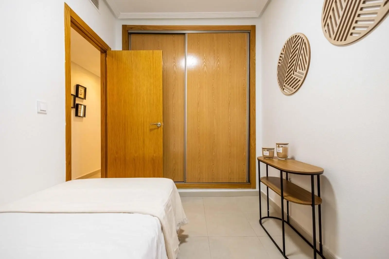 Apartment Of 92 M² In Torrevieja, Spain