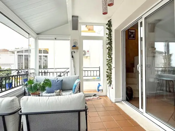 3-bedroom Villa In Orihuela Costa, Spain (96 M²)