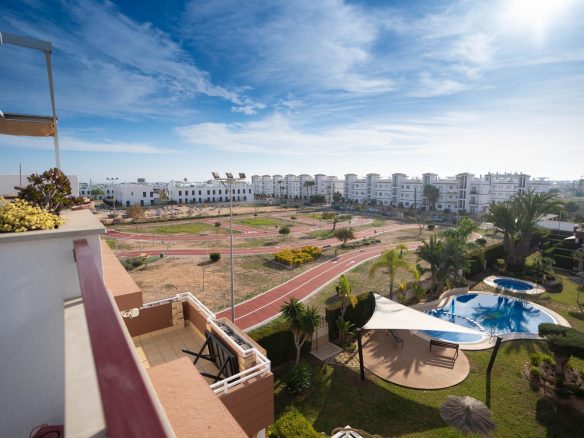 2-bedroom Apartment In Orihuela Costa, Spain (66 M²)