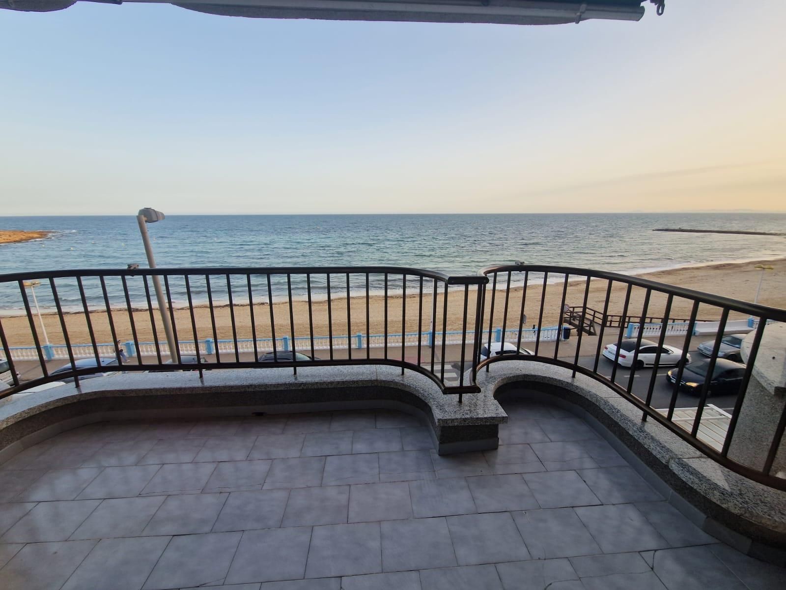 Apartment Of 120 M² In Torrevieja, Spain