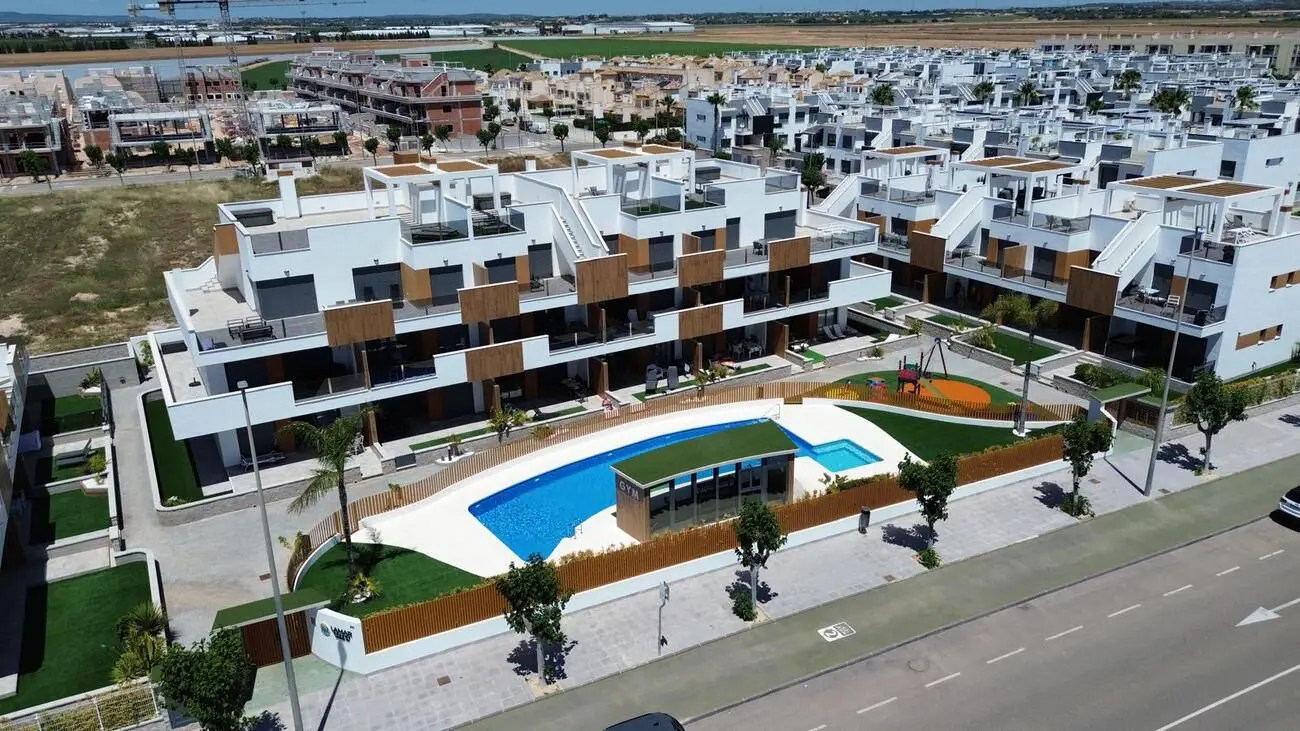 Apartment Of 75 M² In Pilar De La Horadada, Spain