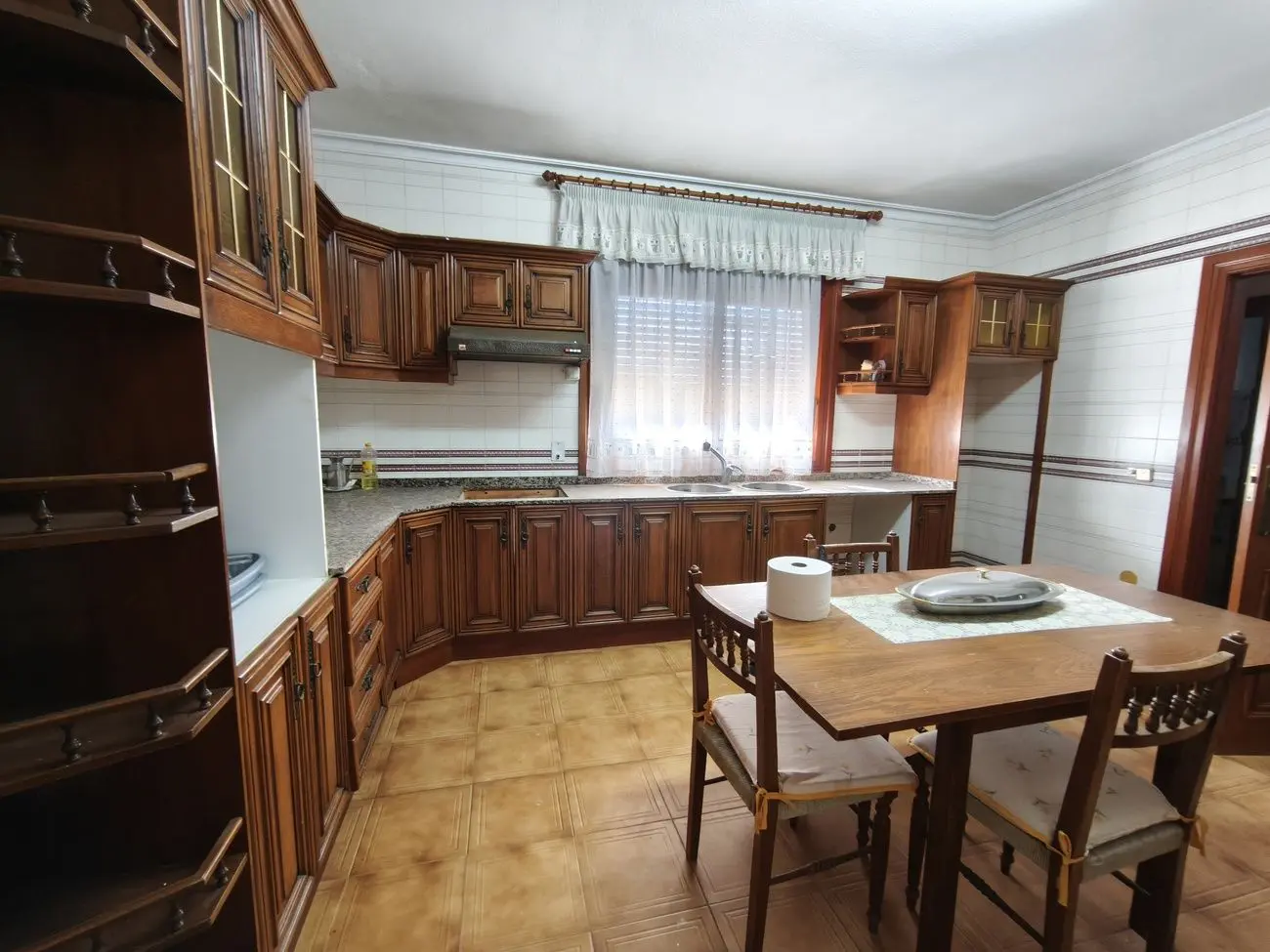 Villa Of 600 M² In Santiago De La Ribera