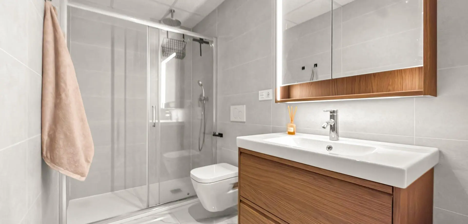 Apartment Of 85 M² In Orihuela Costa, Spain