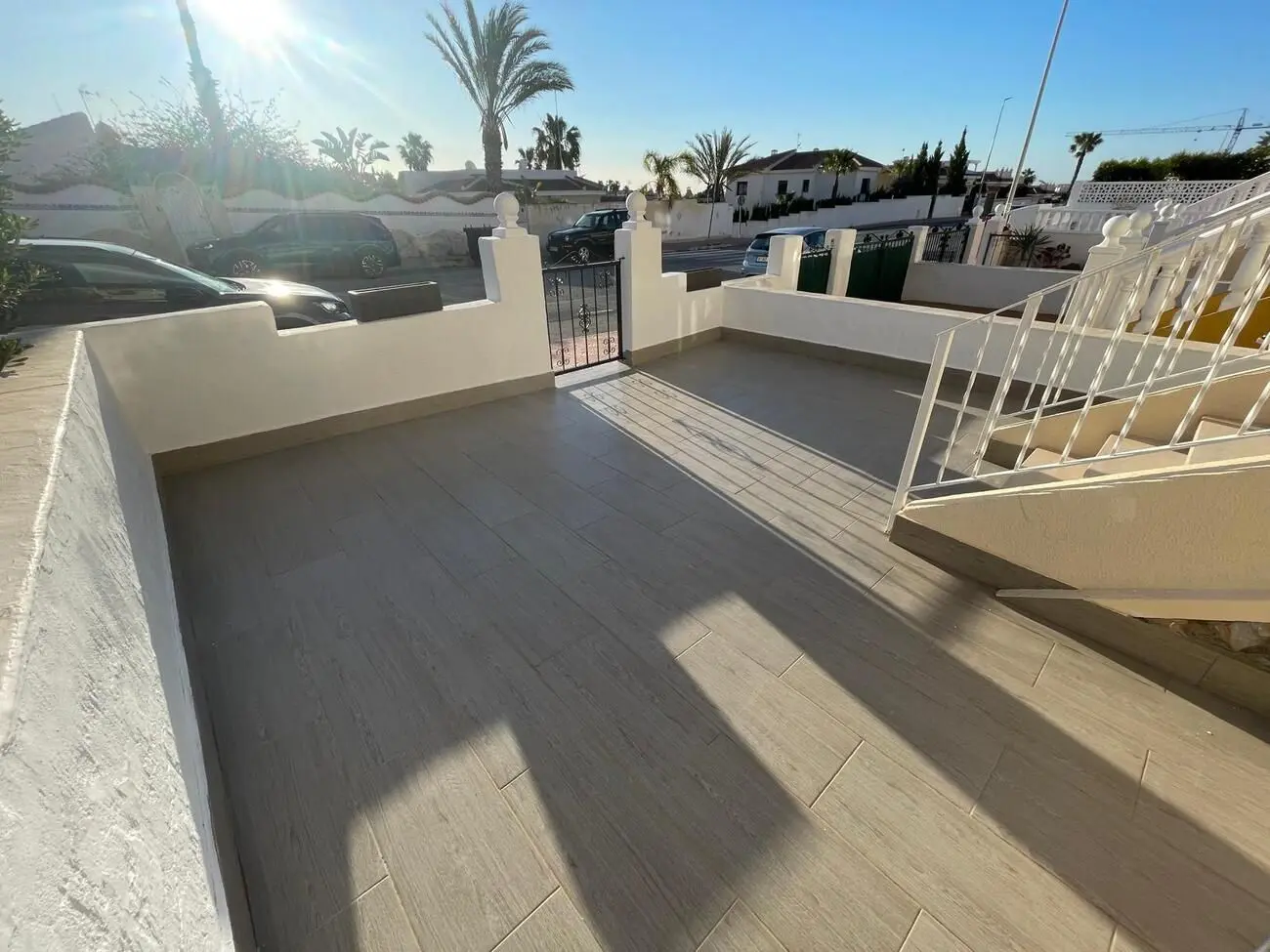 House Of 103 M² With Mediter Real Estate Features In Almoradi, Spain